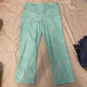 Hollister Cropped Yoga Pants